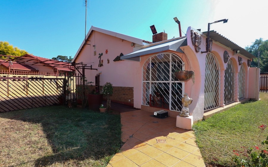 To Let 3 Bedroom Property for Rent in Stilfontein Ext 4 North West